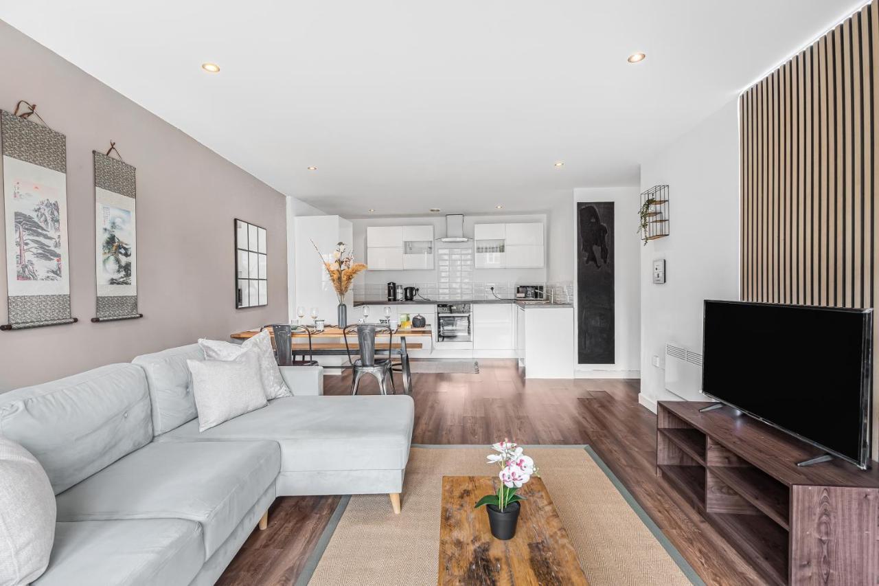 ברמינגהאם Oriental Suite 2 Bed 2 Bath Netflix And Free Parking, Games- Maihom מראה חיצוני תמונה